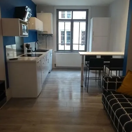 La Maison Saint-pry Apartment *